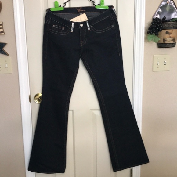 Beautiful Rhinestone Bebe Kayla 5 Pocket Jeans NWT - Picture 3 of 4